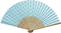 日本の伝統柄扇子 青海波(すす竹)の画像