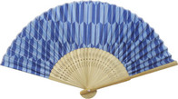 日本の伝統柄扇子 矢絣(すす竹)の画像